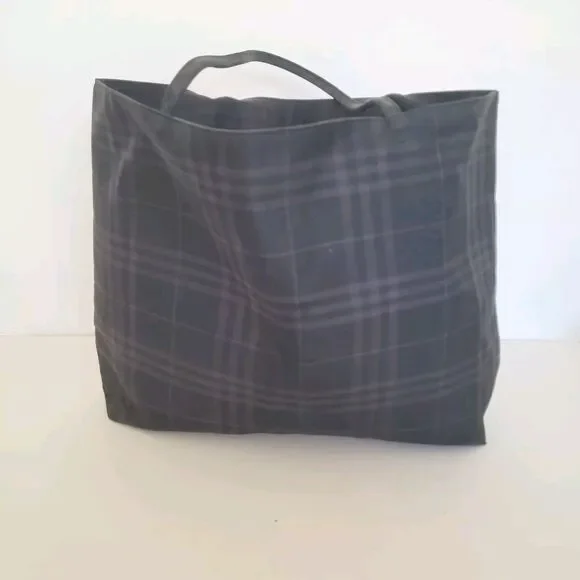BURBERRY BLUE LABEL Tote Handbag Purse Bag Canvas Medium Nova Check Black Pink